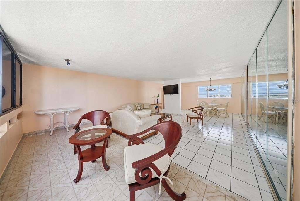 4327 Av. Isla Verde - Photo 4