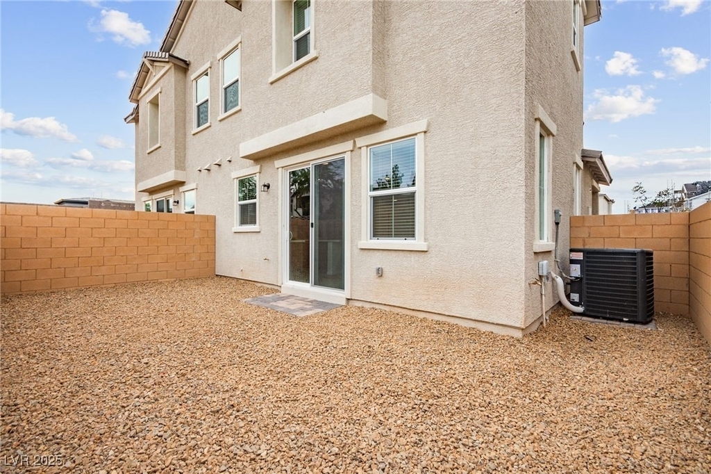 10140 Gabby Glen Street - Photo 24