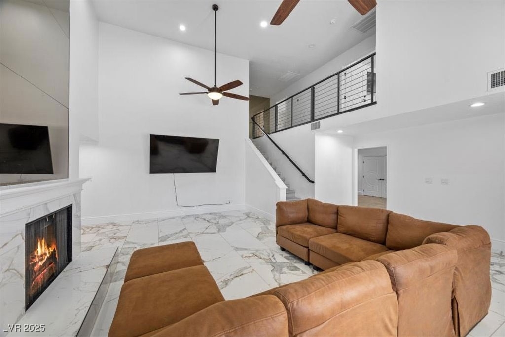 1695 Montessouri Street - Photo 8