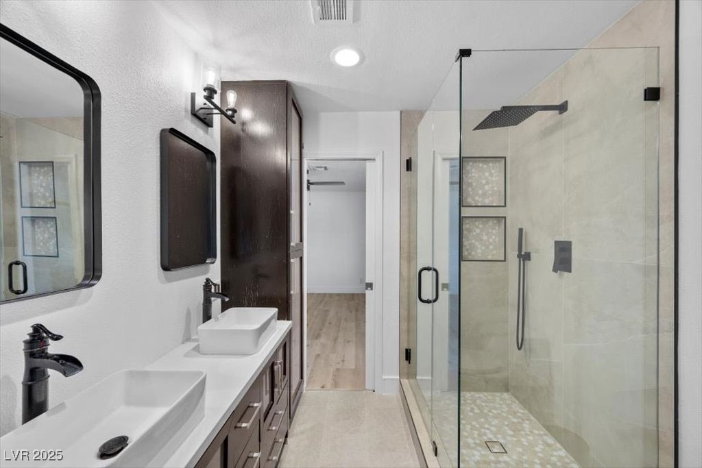 1695 Montessouri Street - Photo 20