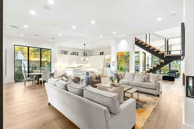 3771 Almazan Drive - Photo 3