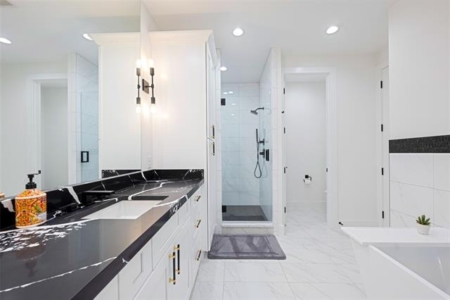 3111 Hedgerow Drive - Photo 34