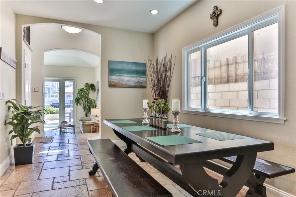 215 6th Street - Photo 1
