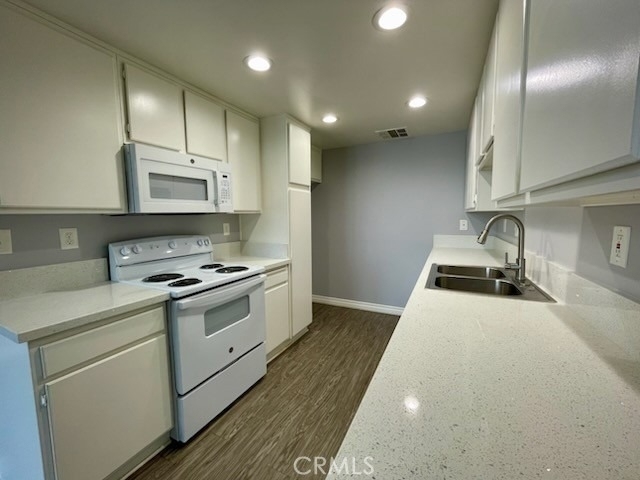 100 N Glendora Avenue - Photo 4