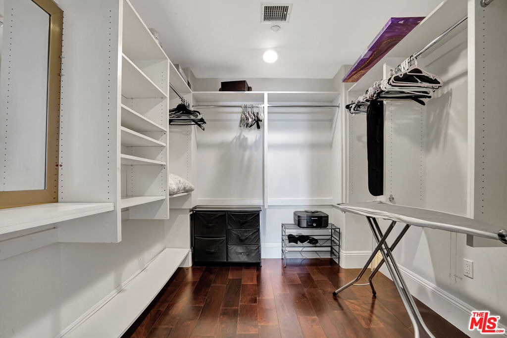 27425 Calicut Road - Photo 32