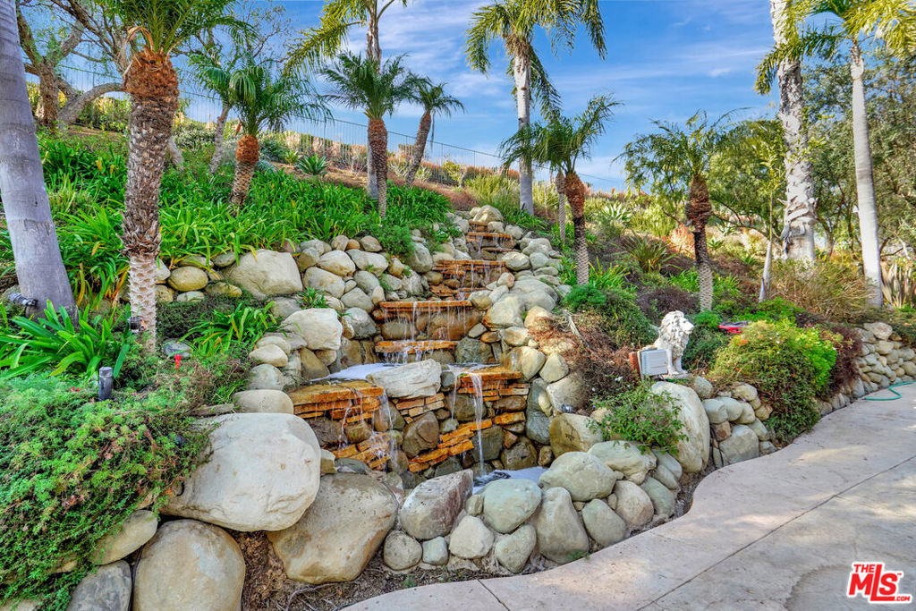 27425 Calicut Road - Photo 48