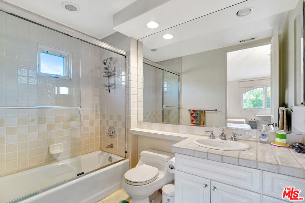 27425 Calicut Road - Photo 46