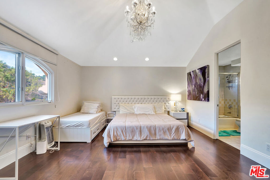 27425 Calicut Road - Photo 44