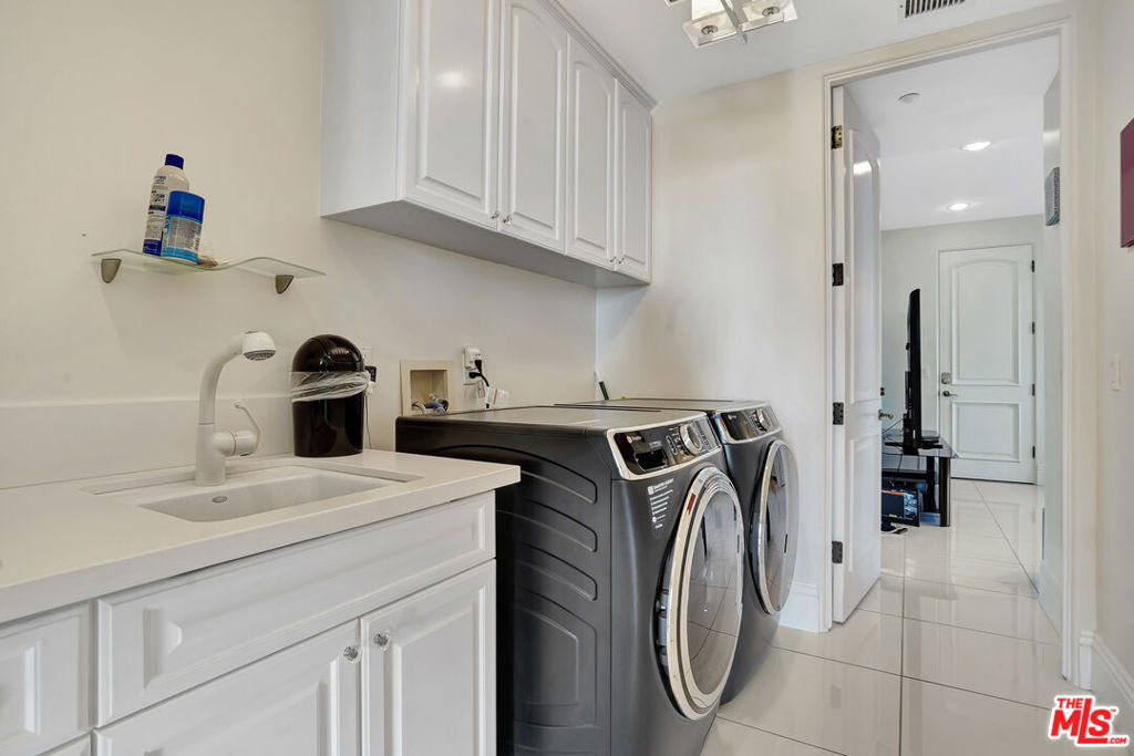 27425 Calicut Road - Photo 24