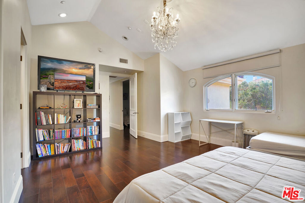 27425 Calicut Road - Photo 45