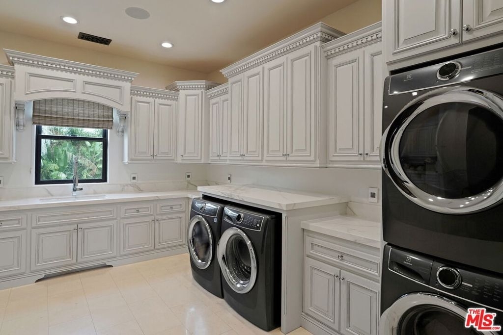 20101 Cypress Street - Photo 45