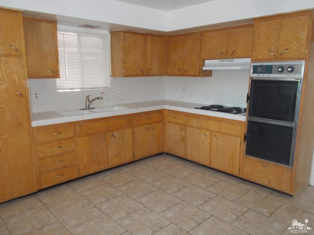 12635 El Nido Place - Photo 1