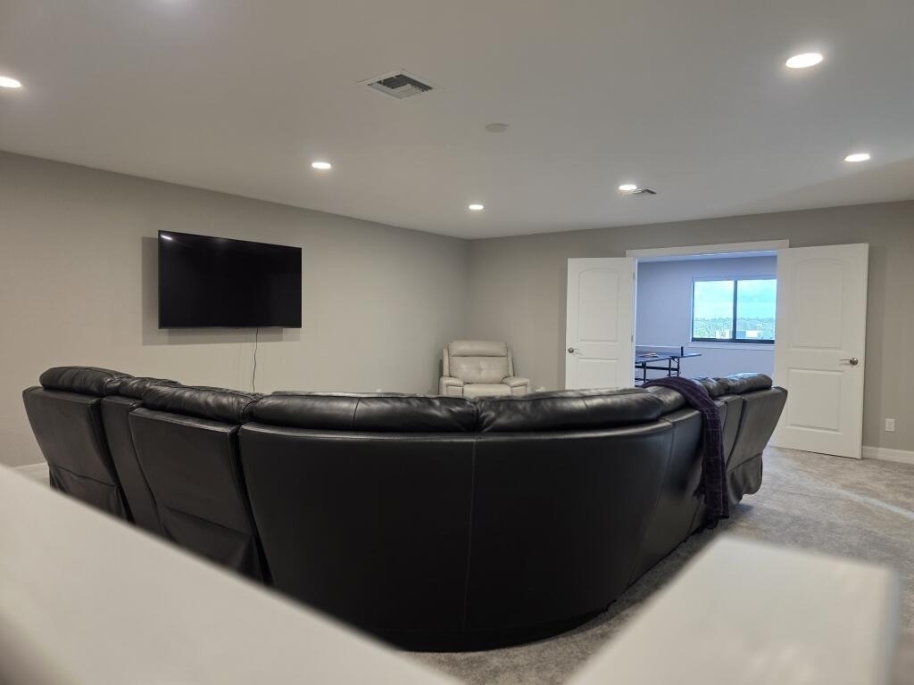 527 Se Vallarta Drive - Photo 47