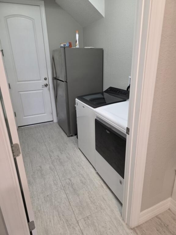527 Se Vallarta Drive - Photo 43