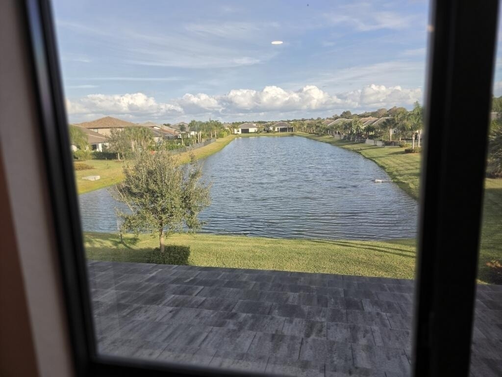 527 Se Vallarta Drive - Photo 51