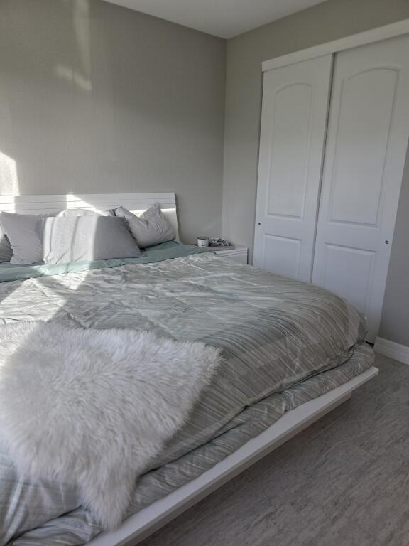 527 Se Vallarta Drive - Photo 30