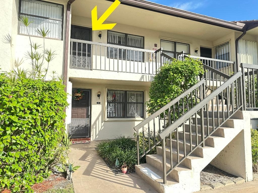 7593 Tahiti Lane - Photo 0