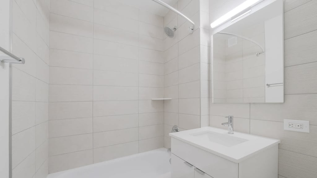 777 6th Avenue - Photo 14