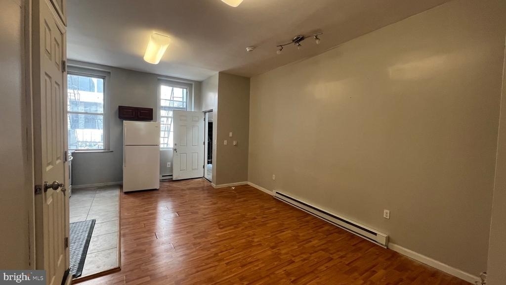 1115 Walnut Street - Photo 3