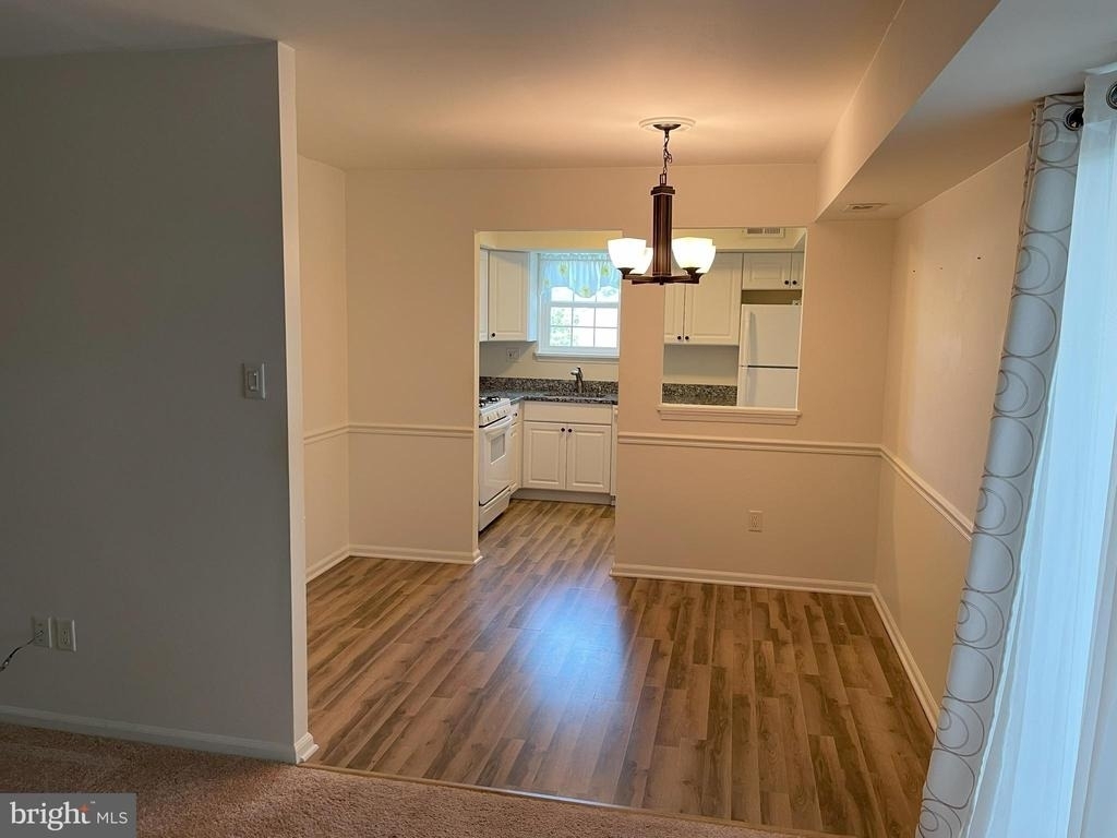4513-15 Rosemarie Drive - Photo 6