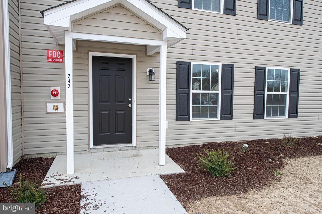 242 Morgans Court - Photo 2
