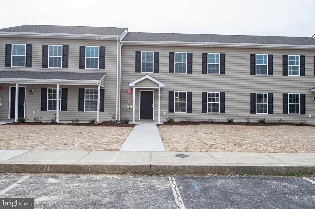 242 Morgans Court - Photo 0