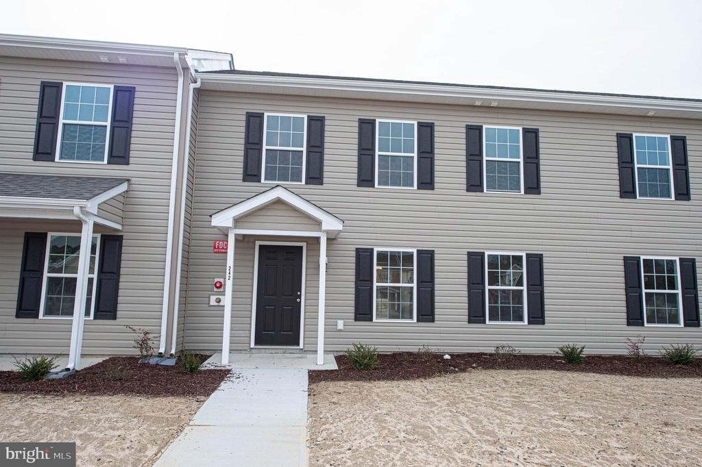 242 Morgans Court - Photo 1