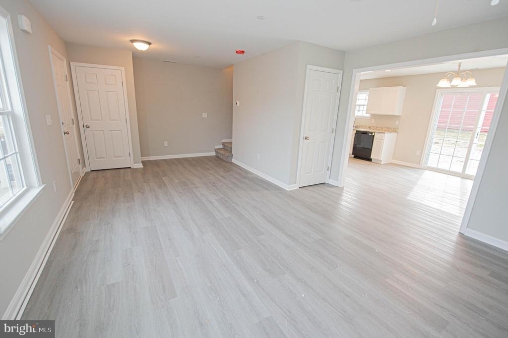 242 Morgans Court - Photo 14