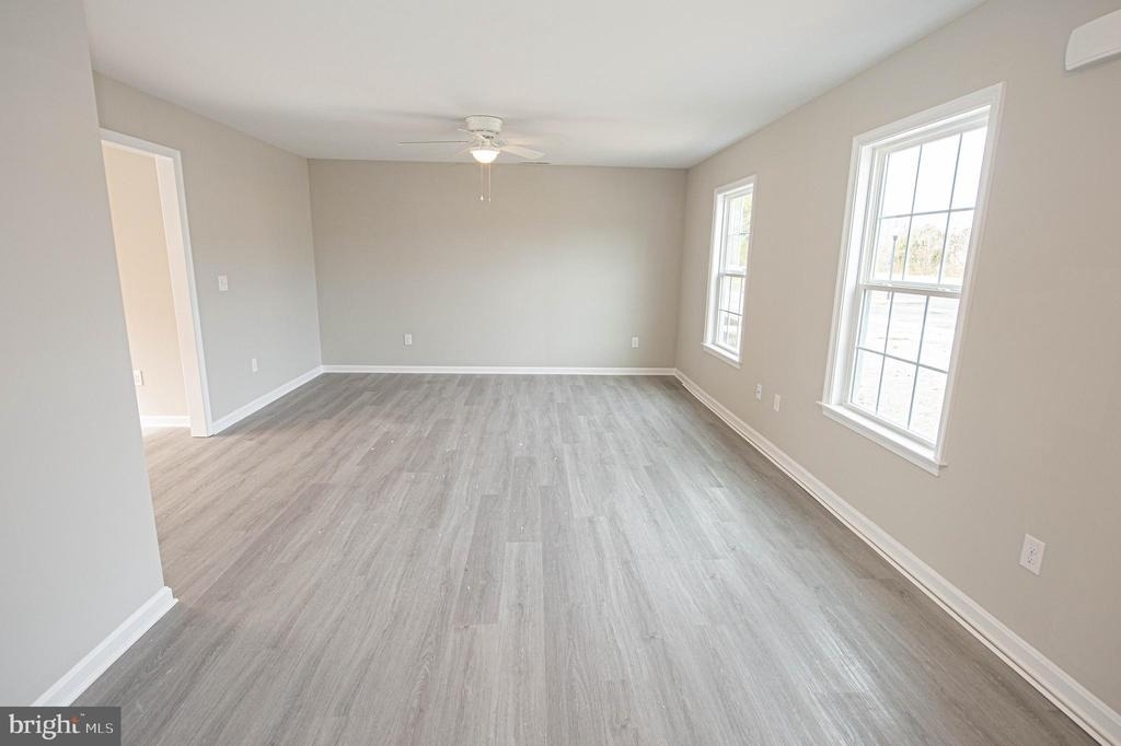 242 Morgans Court - Photo 11