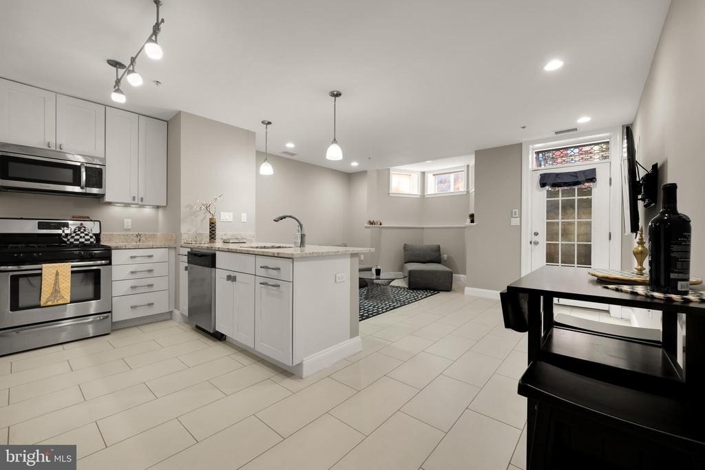 1135 6th Street Nw - Photo 13