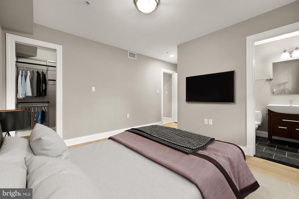 1135 6th Street Nw - Photo 26