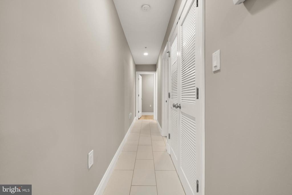 1135 6th Street Nw - Photo 18