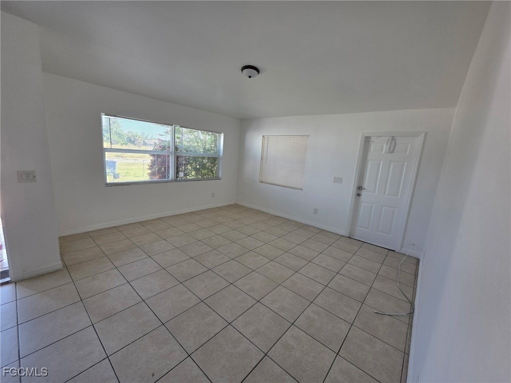 1248 Columbus Boulevard - Photo 1