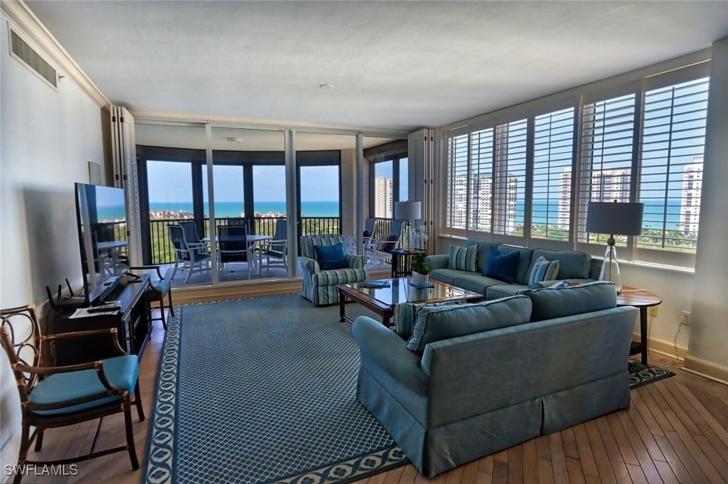 8990 Bay Colony Drive - Photo 3