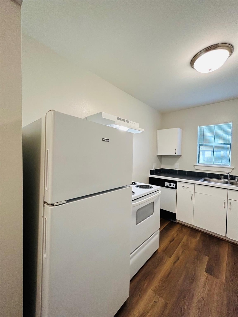 3629 N Macgregor Way - Photo 7