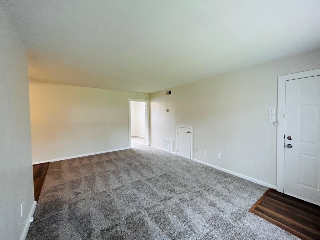 3629 N Macgregor Way - Photo 3