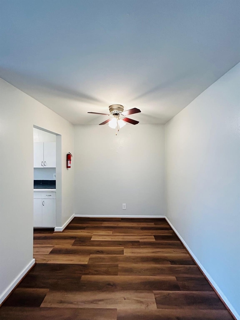 3629 N Macgregor Way - Photo 4