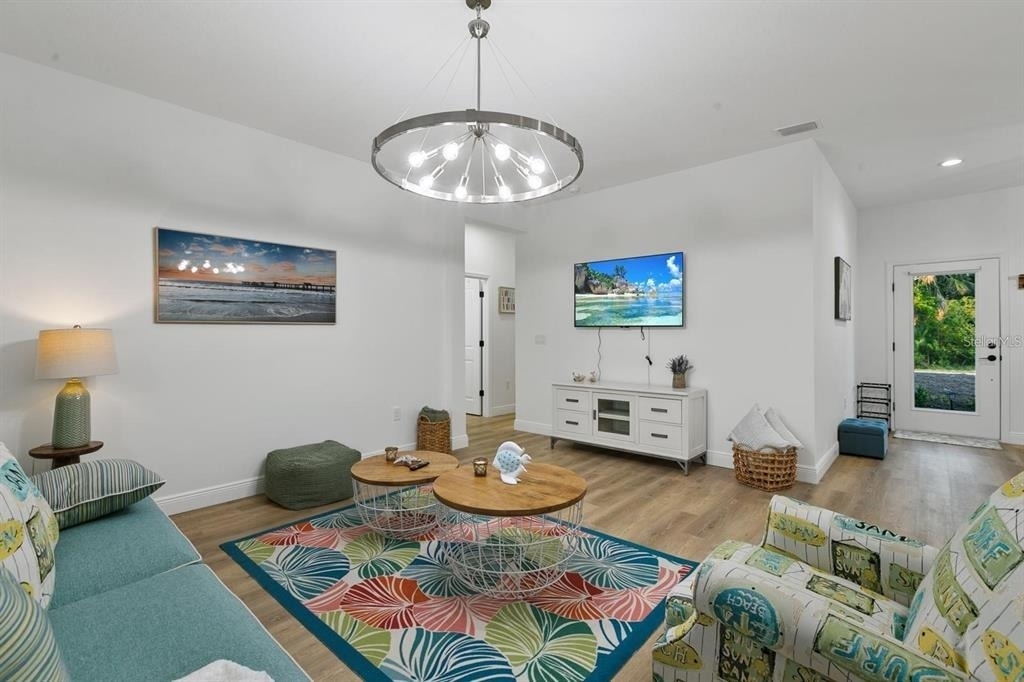 3471 Winona Street - Photo 10