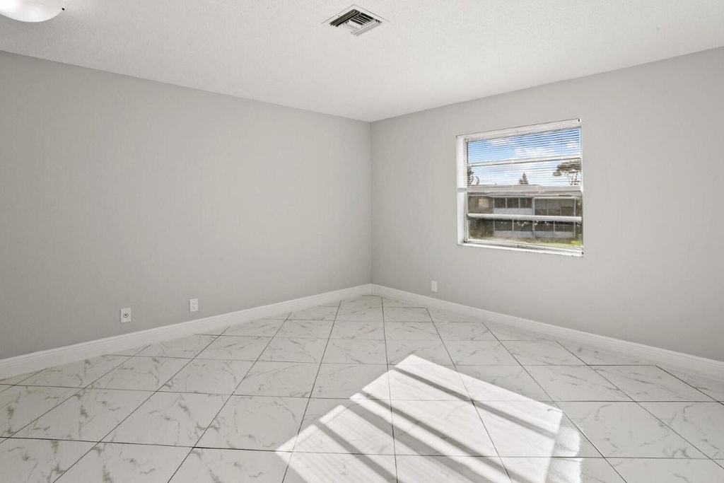 2480 Juniper Drive - Photo 13