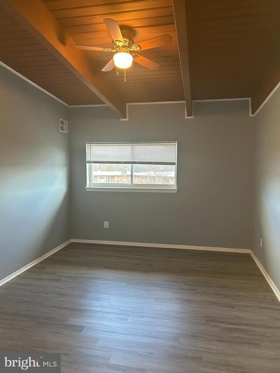 7609 Fontainebleau Drive - Photo 8
