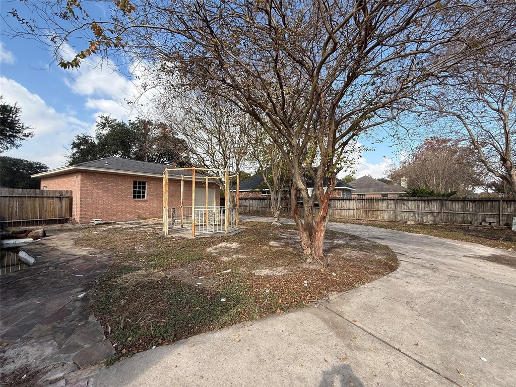 11346 Old Telegraph Road - Photo 18