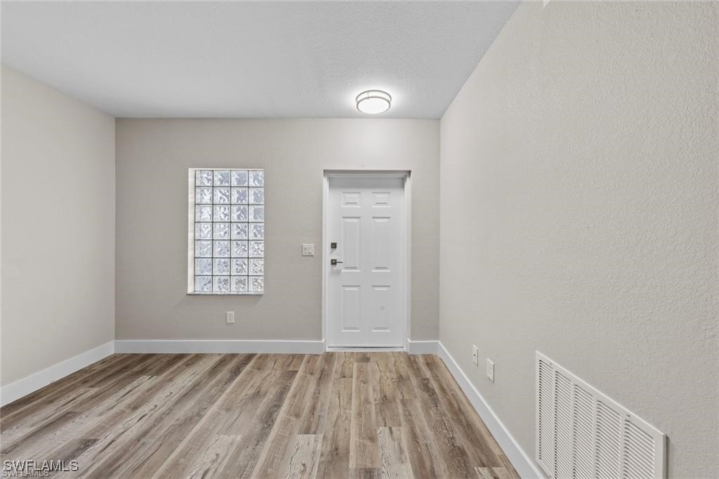 8423 Bernwood Cove Loop - Photo 9