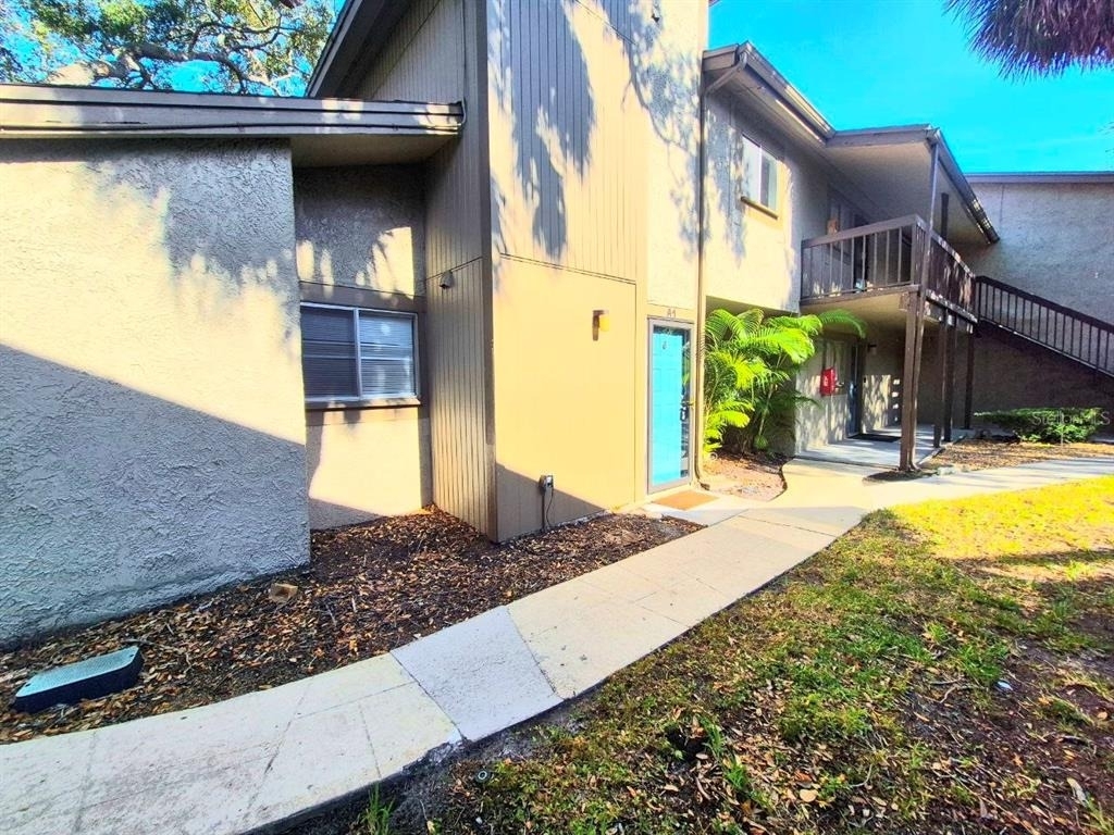 6345 Newtown Circle - Photo 2