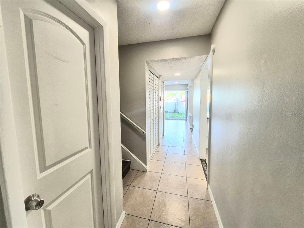 6345 Newtown Circle - Photo 3