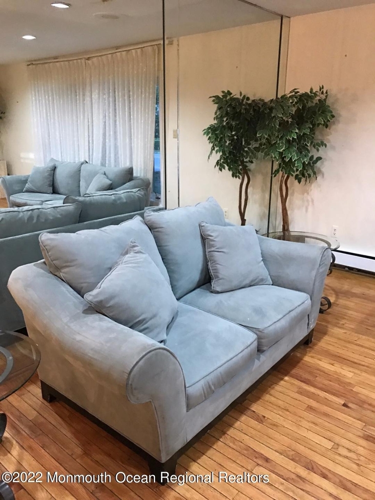 634 Westwood Avenue - Photo 1