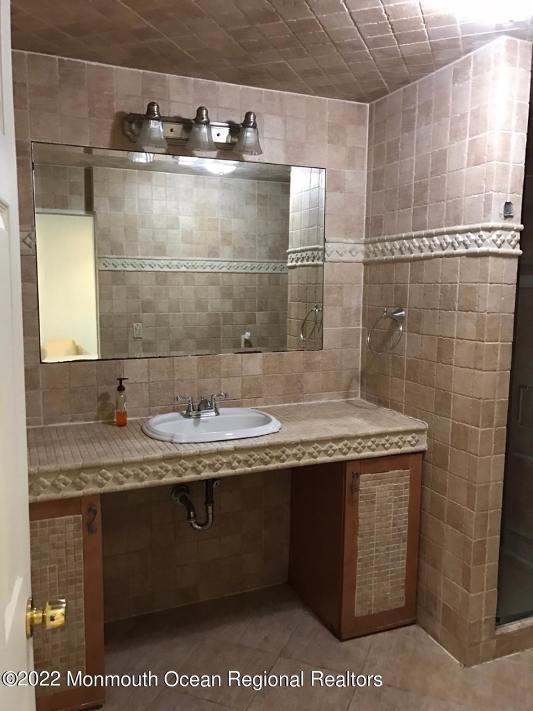 634 Westwood Avenue - Photo 9