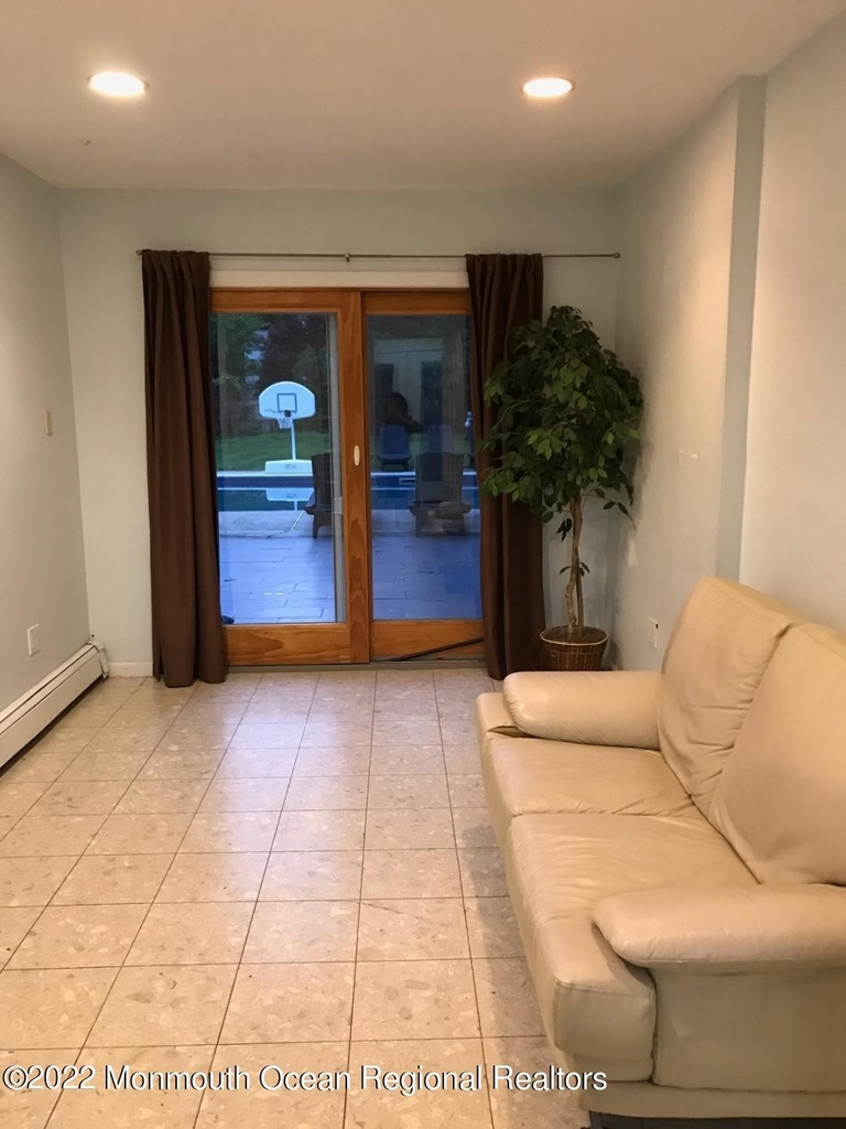 634 Westwood Avenue - Photo 6