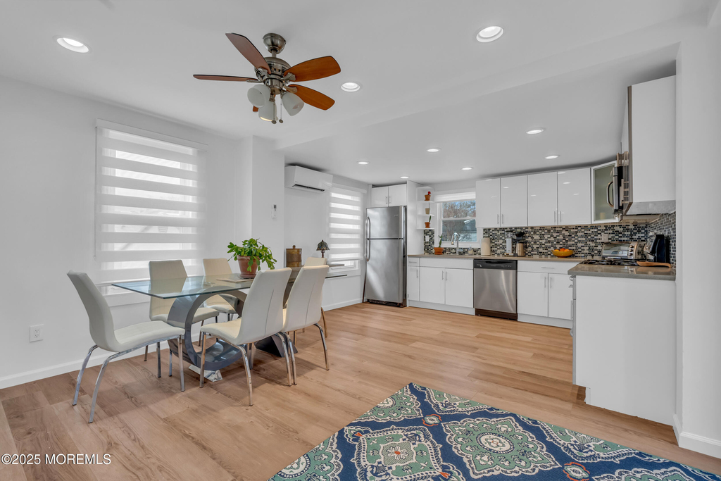 323 Roosevelt Avenue - Photo 6