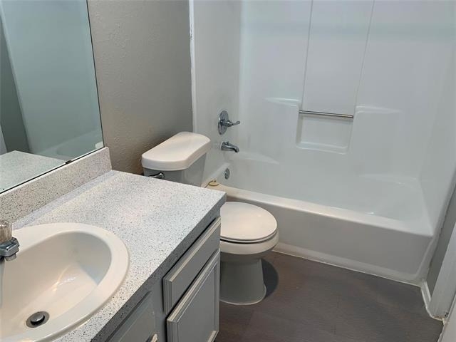 9696 Walnut Street - Photo 5