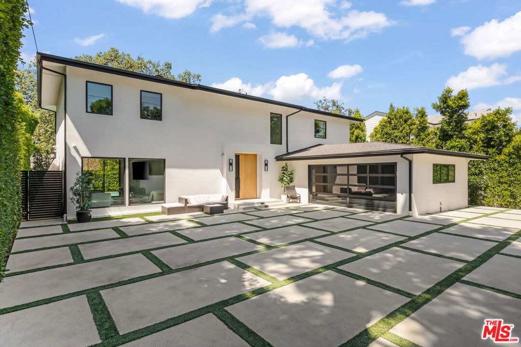 17045 Otsego Street - Photo 0